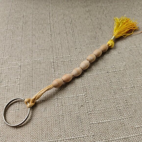 Handmade Real Wood Beads Keys Holder Keychain Yellow Tassel Key chain - Picture 1 of 9